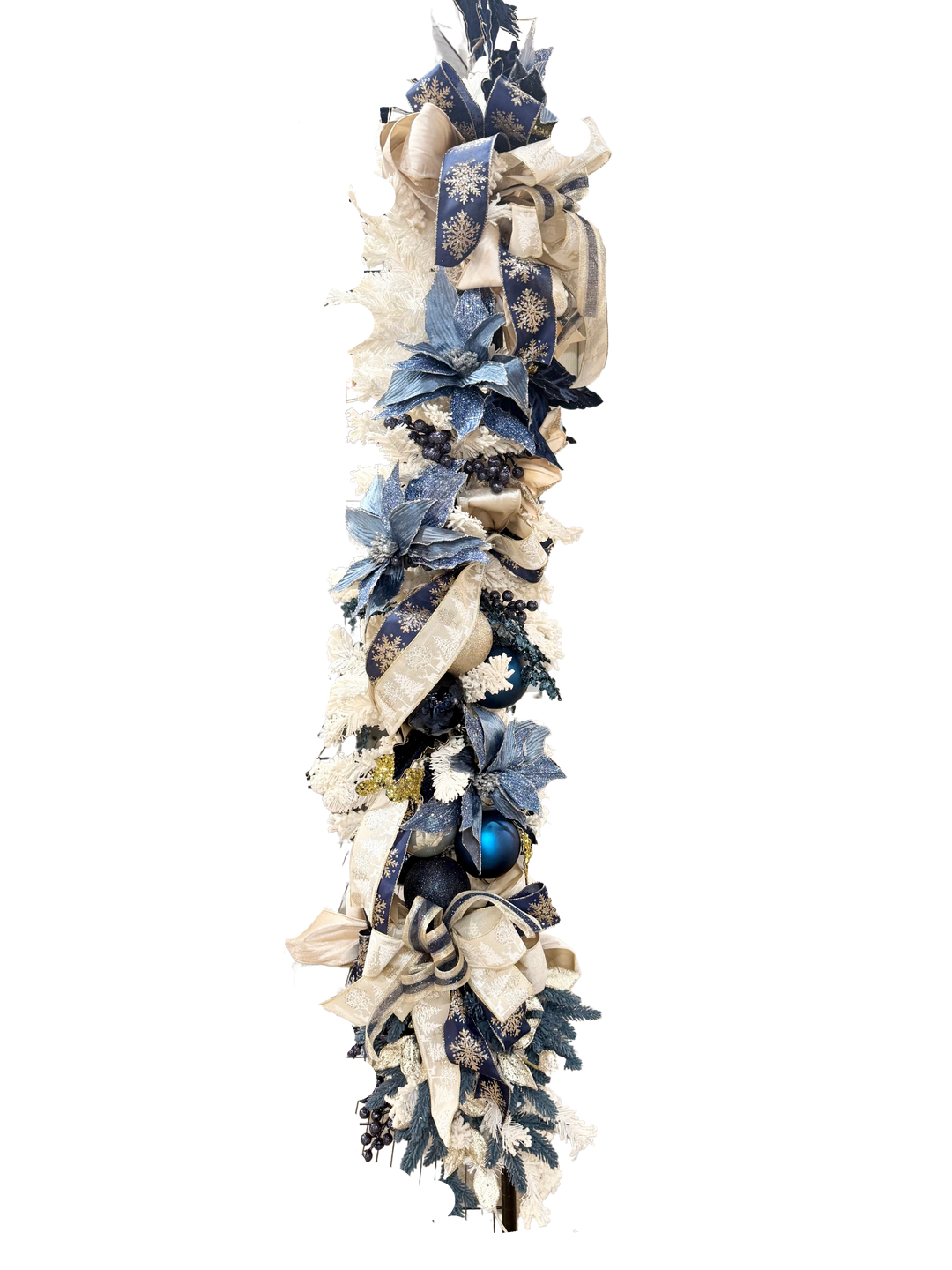 Winter Elegance Garland