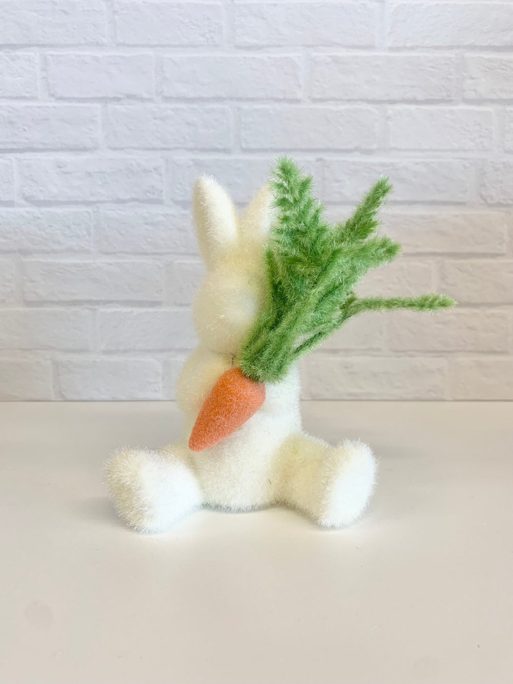 Flocked Bunny With Carrot - #Perch#